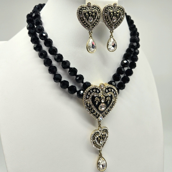 Heidi Daus Swarovski Crystal and Enamel Heart Statement Necklace Earring Set - Picture 6 of 12